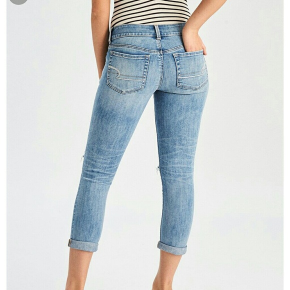 American Eagle Outfitters Denim - American Eagle Artist Crop Jeans!
